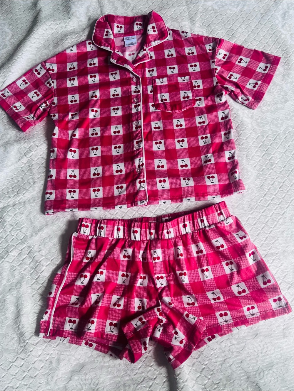 Art class girl cherry gingham pajama set sizeL shorts & top+free gift like pictu